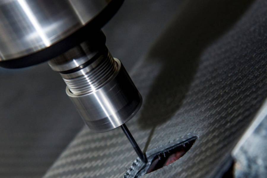 مزایای ماشینکاری فیبر کربن با CNC